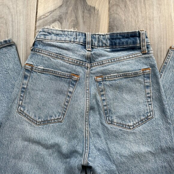 Abercrombie & Fitch Curve Love '90s Relaxed High Rise Jean Size 25 - Picture 5 of 8